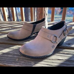 Taupe Born Zowy ankle boots